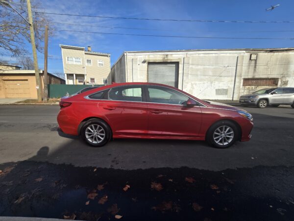 2018 Hyundai sonata SE - Imagen 11