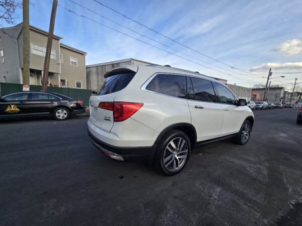 2016 Honda pilot elite sport utility - Imagen 9